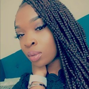 Meet your Posher, Vivian